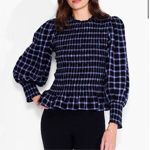 Nic + Zoe Twilight Plaid Smocked Top size Small
